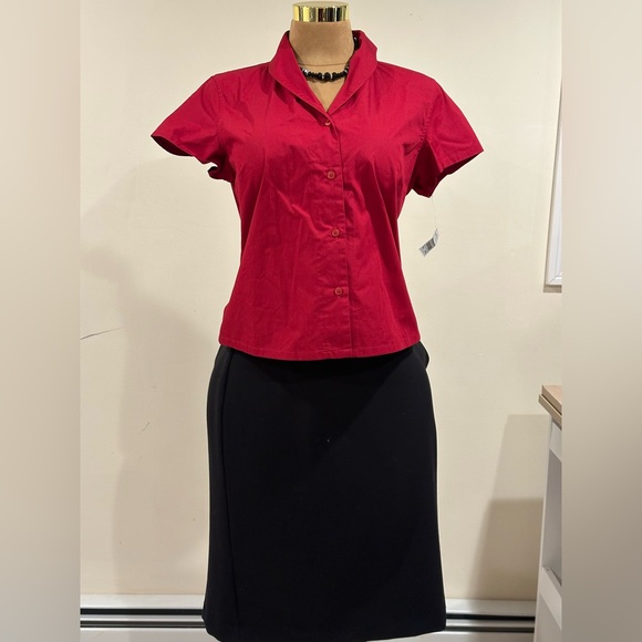 Talbots NWT Red Short Sleeves Collar Button Down Blouse Sz MP. 100% Cotton. - Picture 2 of 15